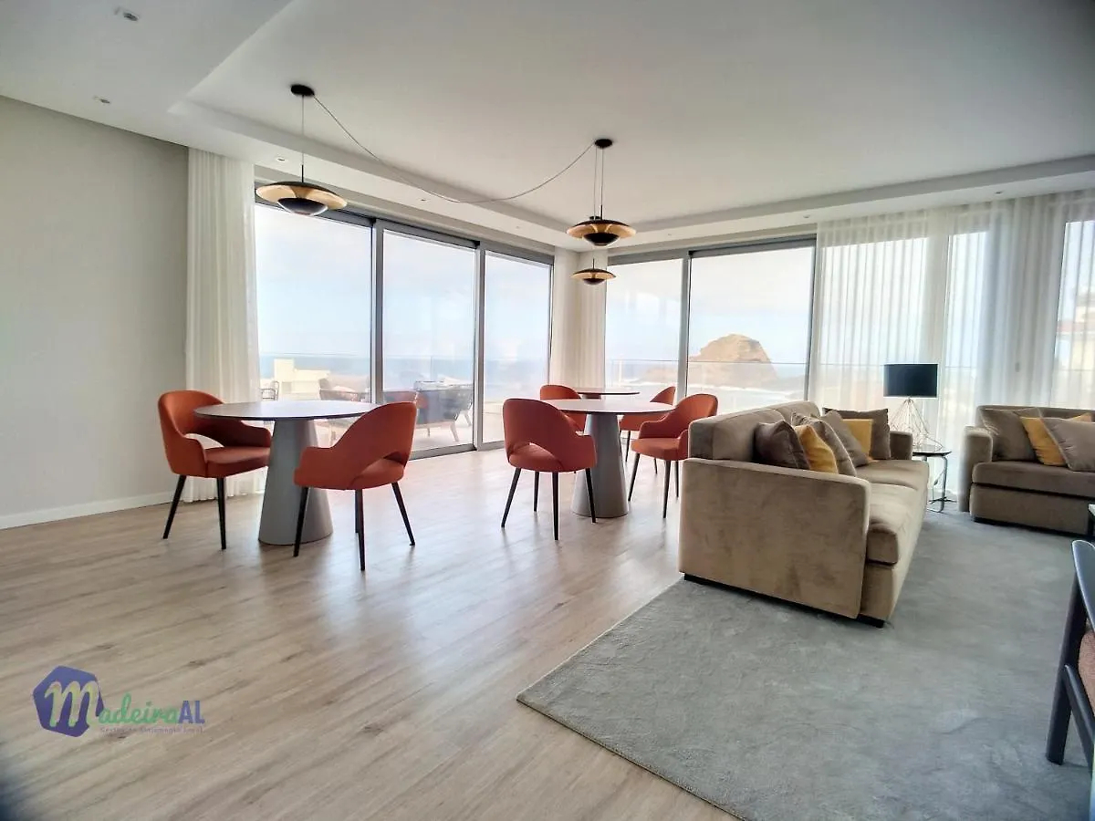 Pearls Beach Penthouse Apartment Porto Moniz