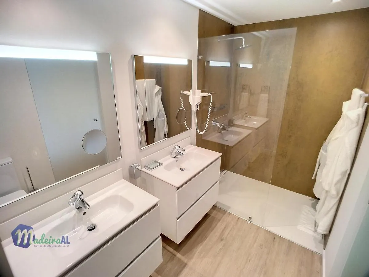 Pearls Beach Penthouse Apartment Porto Moniz 0*,