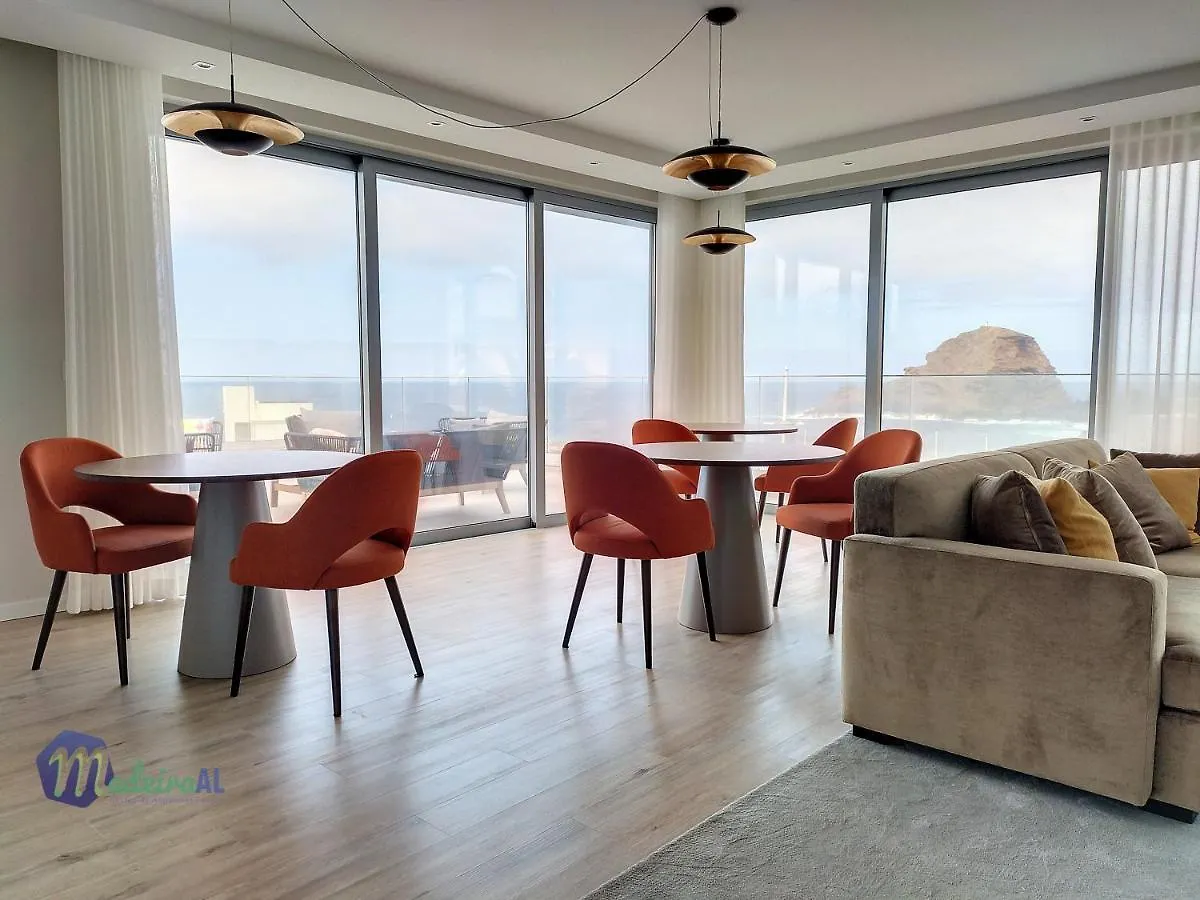 Pearls Beach Penthouse Apartment Porto Moniz