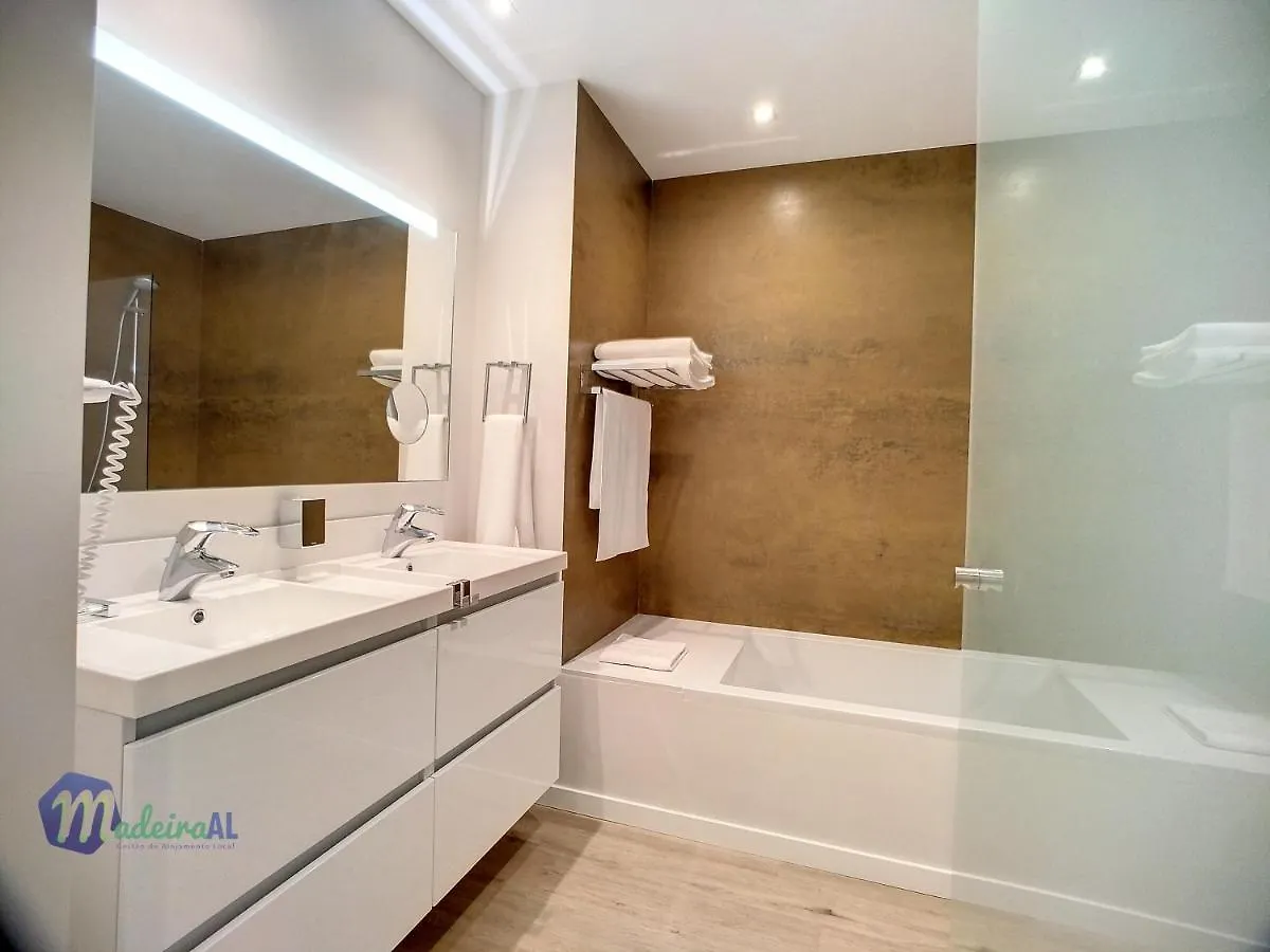 Pearls Beach Penthouse Apartment Porto Moniz