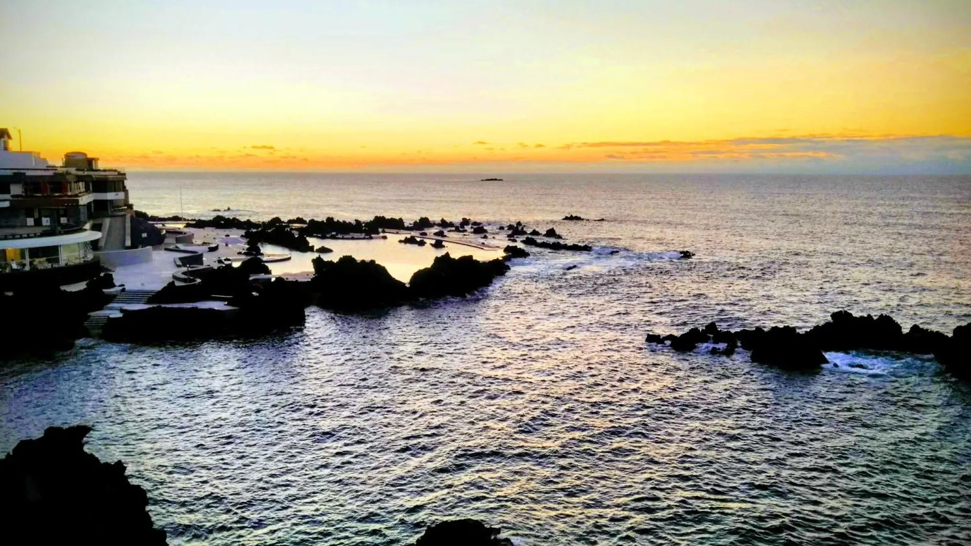 Pearls Beach Penthouse Apartment Porto Moniz